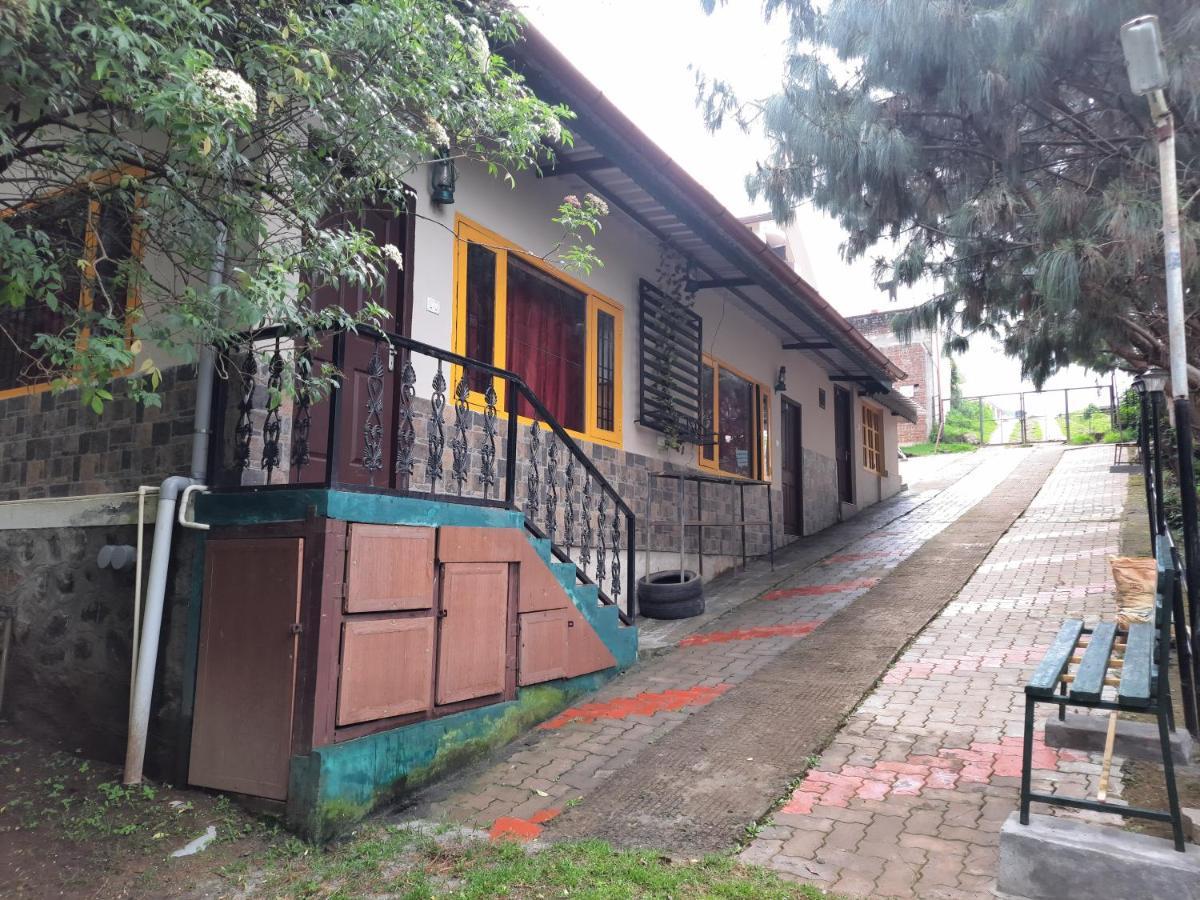 Pine Borough Inn Kodaikanal Kültér fotó