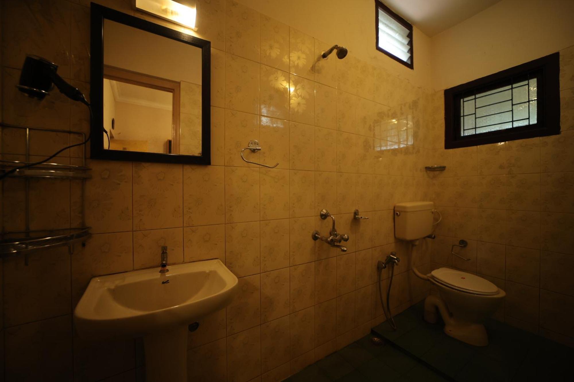 Pine Borough Inn Kodaikanal Kültér fotó