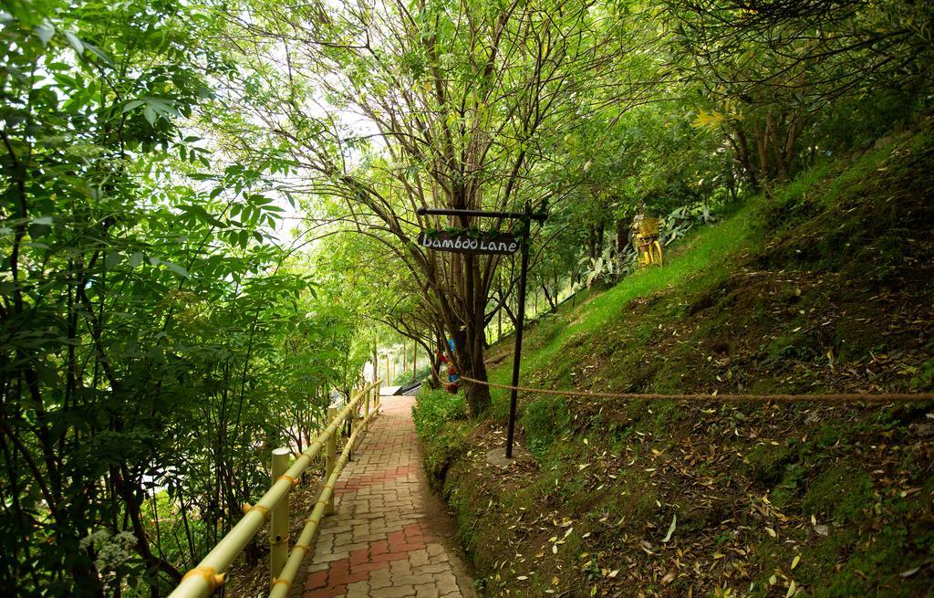 Pine Borough Inn Kodaikanal Kültér fotó